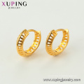 96536 Xuping 24K traje chapado en oro pendientes de estilo africano Huggie